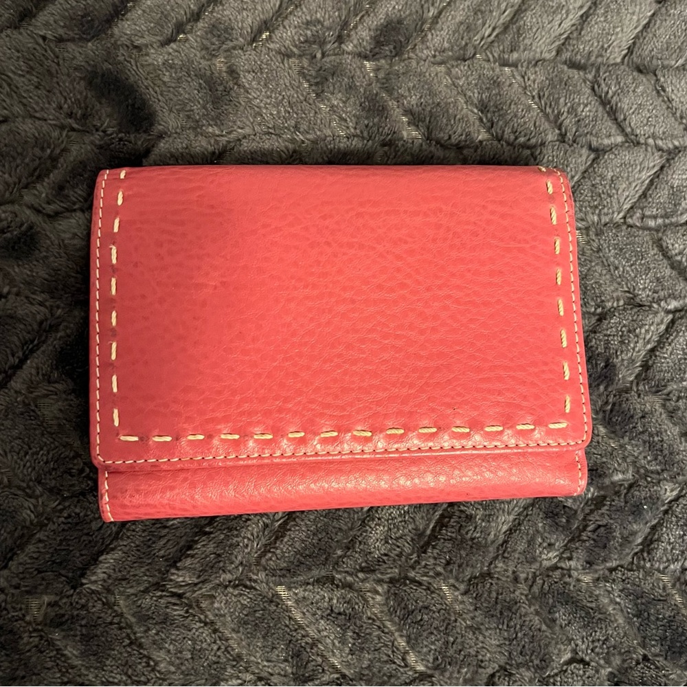 Relic Pink 6x4 Trifold Wallet
